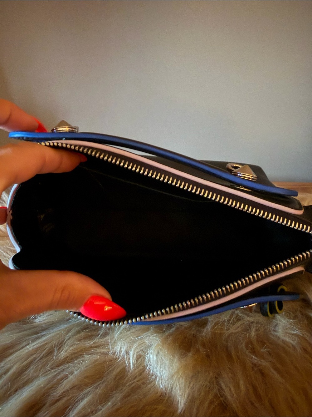 By the way Fendi crossbody bag. - Picture 6 of 7